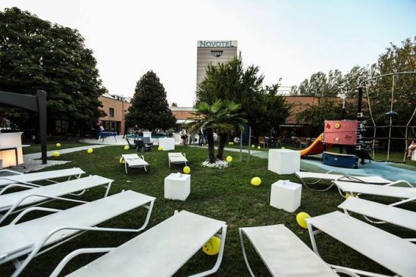 Pool Party Milano - festa di diciottesimo - info e preventivi 3518822818