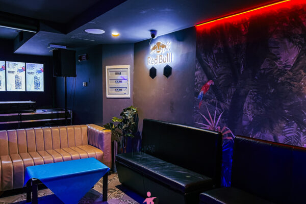 Heden cafe Milano - festa di diciottesimo - info e preventivi 3518822818 Heden cafe Milano - festa di diciottesimo - info e preventivi 3518822818