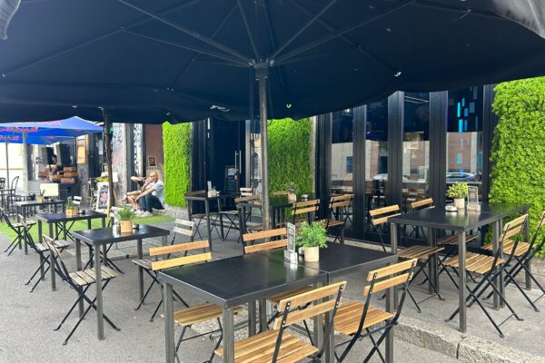 Brain Navigli - festa di diciottesimo - info e preventivi 3518822818 Brain Navigli - festa di diciottesimo - info e preventivi 3518822818