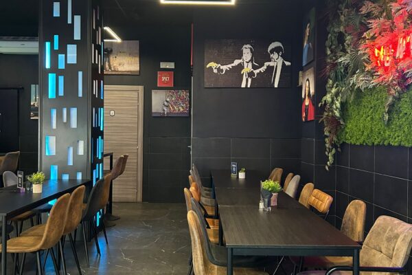 Brain Navigli - festa di diciottesimo - info e preventivi 3518822818 Brain Navigli - festa di diciottesimo - info e preventivi 3518822818