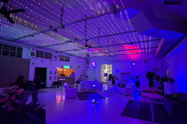 Loft Station - festa di diciottesimo - info e preventivi 3518822818 Loft Station - festa di diciottesimo - info e preventivi 3518822818