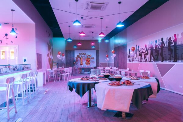 Share Cafe - festa di diciottesimo - info e preventivi 3518822818 Share Cafe - festa di diciottesimo - info e preventivi 3518822818