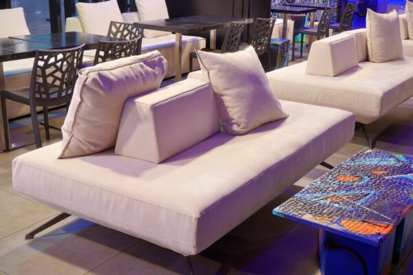 Ginarteria - festa di diciottesimo - info e preventivi 3518822818 Ginarteria - festa di diciottesimo - info e preventivi 3518822818