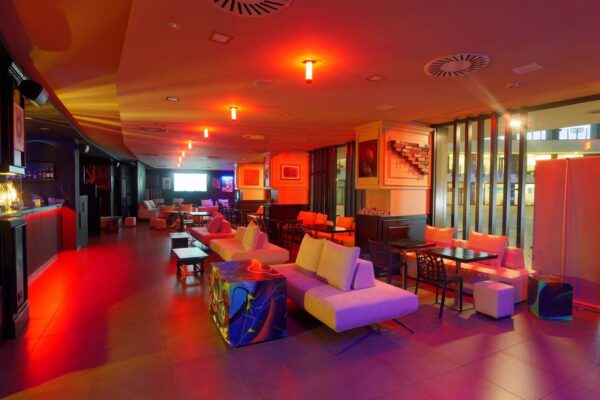 Ginarteria - festa di diciottesimo - info e preventivi 3518822818 Ginarteria - festa di diciottesimo - info e preventivi 3518822818