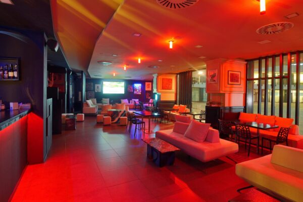 Ginarteria - festa di diciottesimo - info e preventivi 3518822818 Ginarteria - festa di diciottesimo - info e preventivi 3518822818