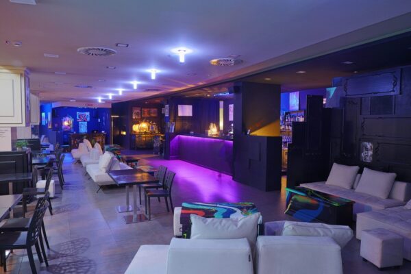 Ginarteria - festa di diciottesimo - info e preventivi 3518822818 Ginarteria - festa di diciottesimo - info e preventivi 3518822818