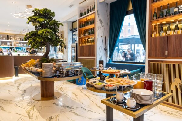 Esthetic Cafe - festa di diciottesimo - info e preventivi 3518822818 Esthetic Cafe - festa di diciottesimo - info e preventivi 3518822818