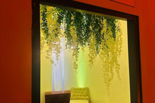 Loft Blackberry - festa di diciottesimo - info e preventivi 3518822818 Loft Blackberry - festa di diciottesimo - info e preventivi 3518822818