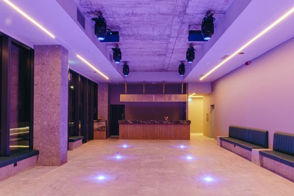 Bar 2 Nyx Club Milano - festa di diciottesimo - info e preventivi 3518822818 Nyx Club Milano - festa di diciottesimo - info e preventivi 3518822818