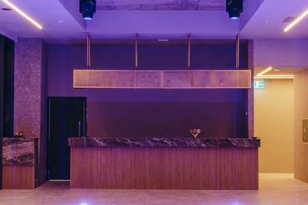 Bar Nyx Club Milano - festa di diciottesimo - info e preventivi 3518822818 Nyx Club Milano - festa di diciottesimo - info e preventivi 3518822818