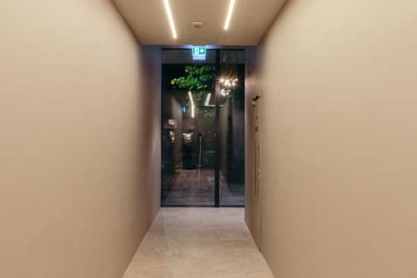 Corridoio Nyx Club Milano - festa di diciottesimo - info e preventivi 3518822818 Nyx Club Milano - festa di diciottesimo - info e preventivi 3518822818