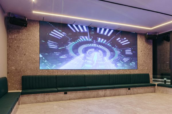 Ledwall Nyx Club Milano - festa di diciottesimo - info e preventivi 3518822818 Nyx Club Milano - festa di diciottesimo - info e preventivi 3518822818