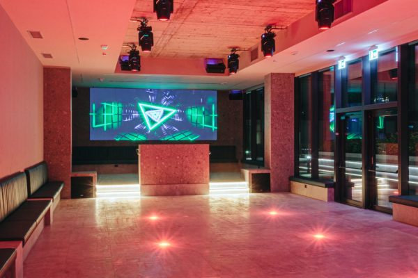 Sala 1Nyx Club Milano - festa di diciottesimo - info e preventivi 3518822818 Nyx Club Milano - festa di diciottesimo - info e preventivi 3518822818