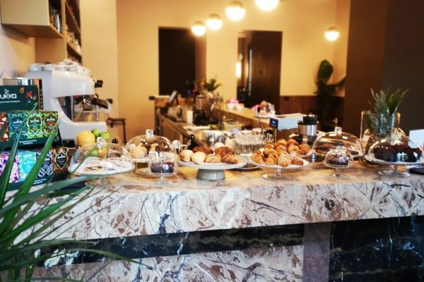 Spazio Tibaldi - festa di diciottesimo - info e preventivi 3518822818 Spazio Tibaldi - festa di diciottesimo - info e preventivi 3518822818