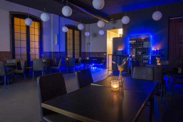 Spazio Tibaldi - festa di diciottesimo - info e preventivi 3518822818 Spazio Tibaldi - festa di diciottesimo - info e preventivi 3518822818